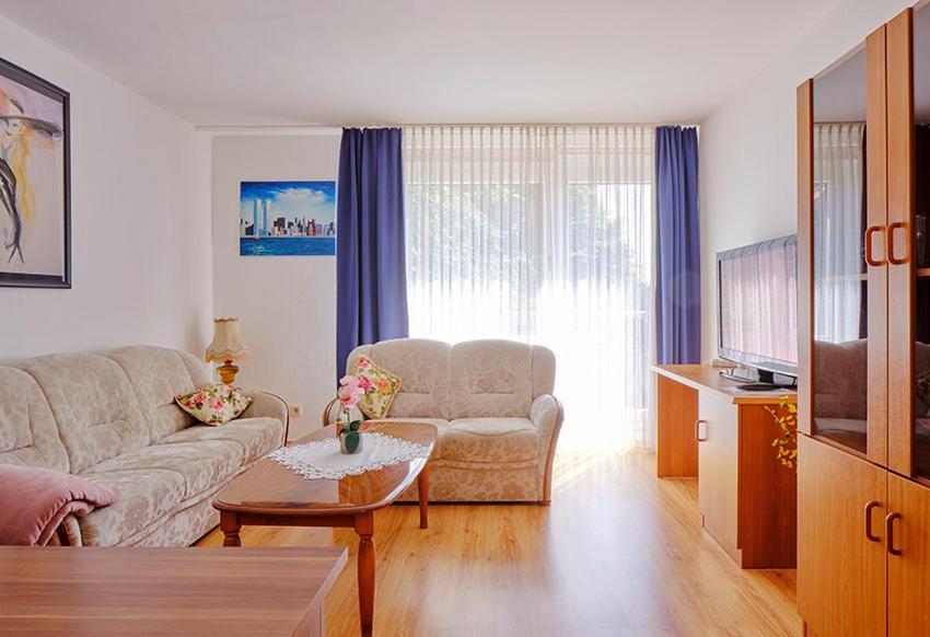 Komfort Ferienwohnung Bad Pyrmont Naehe Kurpark 外观 照片