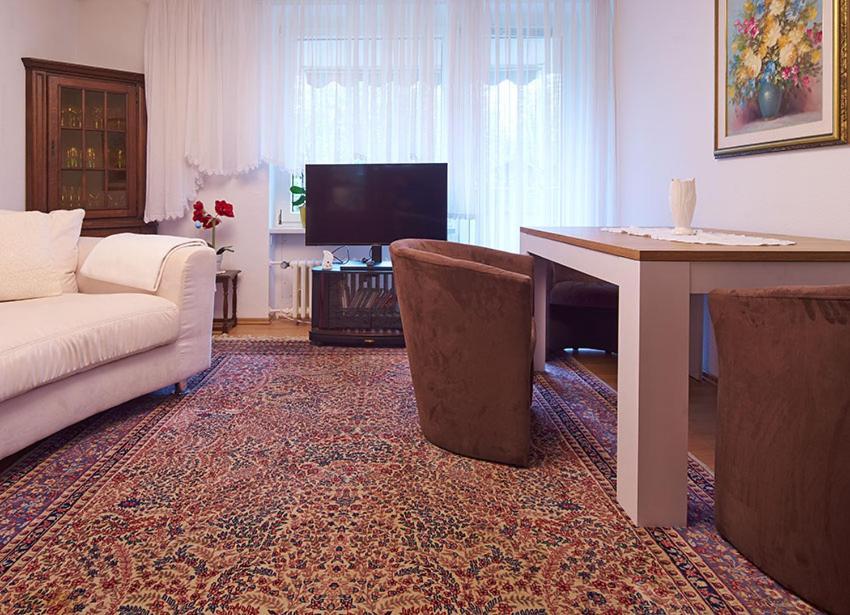 Komfort Ferienwohnung Bad Pyrmont Naehe Kurpark 外观 照片