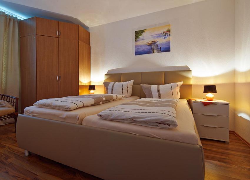 Komfort Ferienwohnung Bad Pyrmont Naehe Kurpark 外观 照片